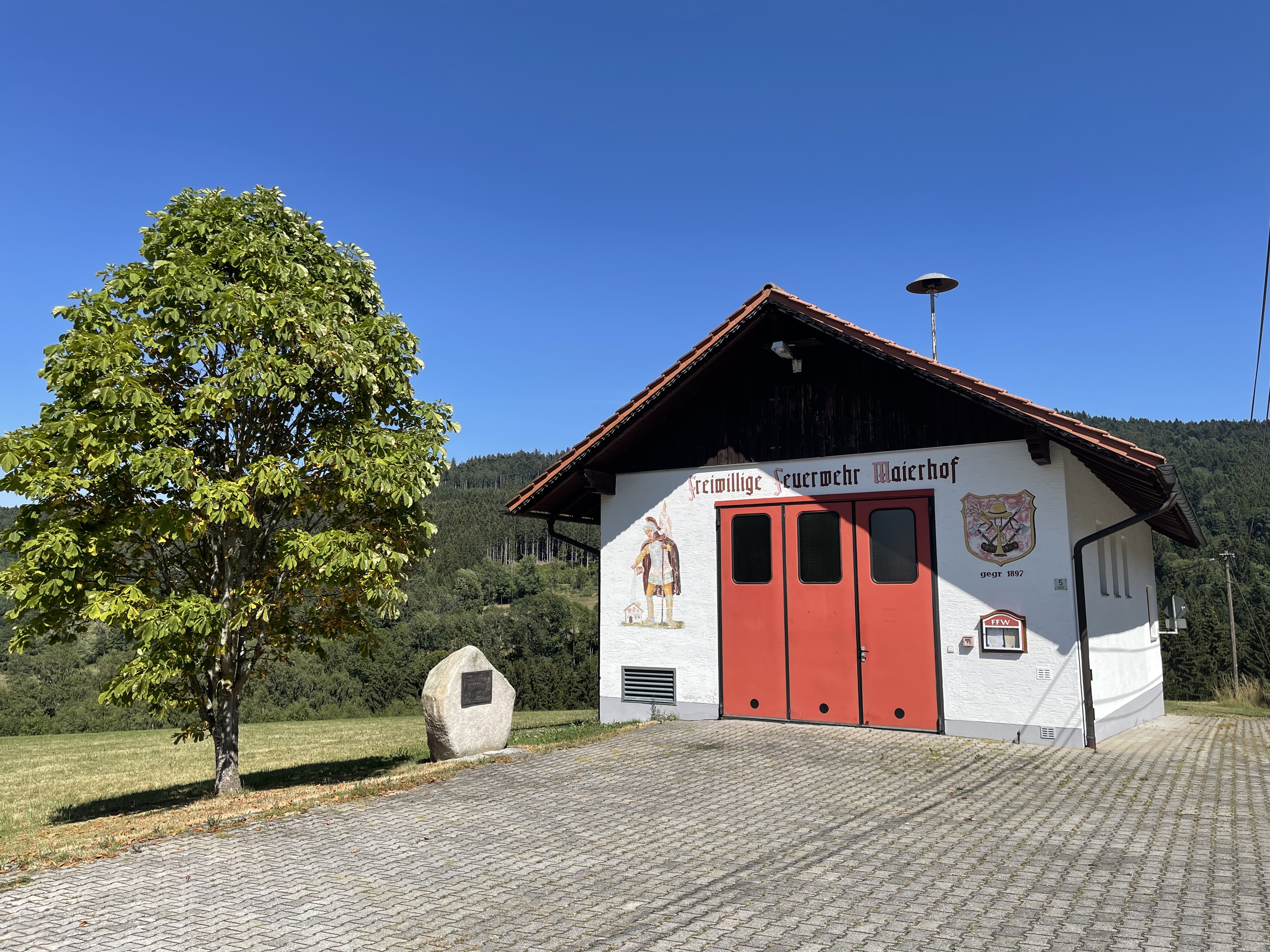 Feuerwehrhaus Maierhof